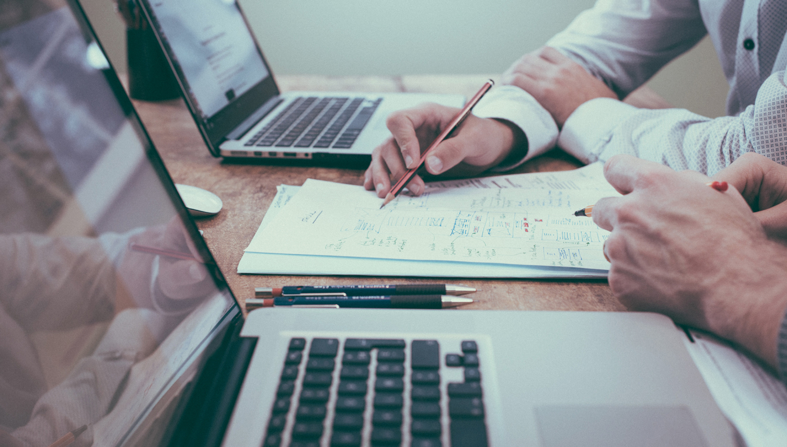 愛知県西尾市の保険代理店「アシタパートナーズ」